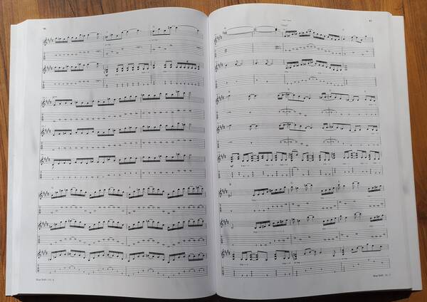 desideratum-open-03-thumb.jpeg (image/jpeg · 600x424 · 40,035 bytes)